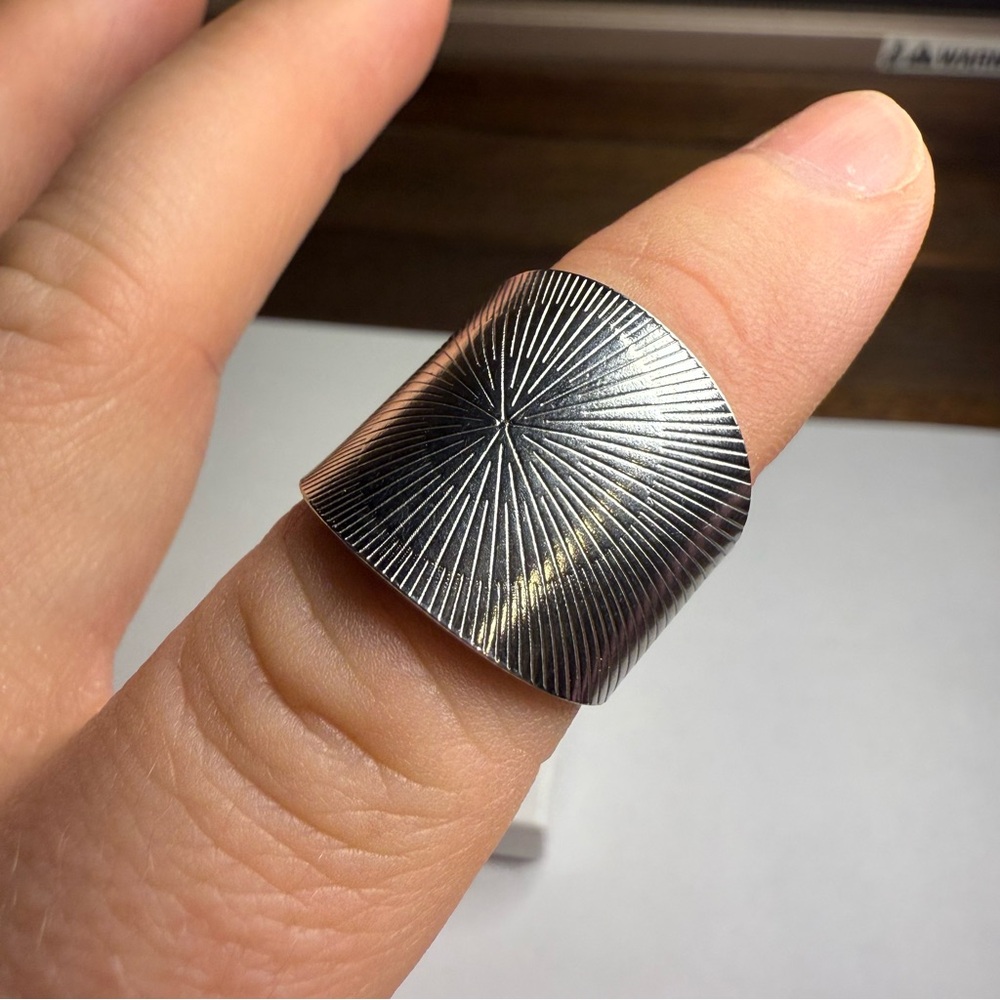 Silver Geometric ring adjustable - Picture 2 of 3